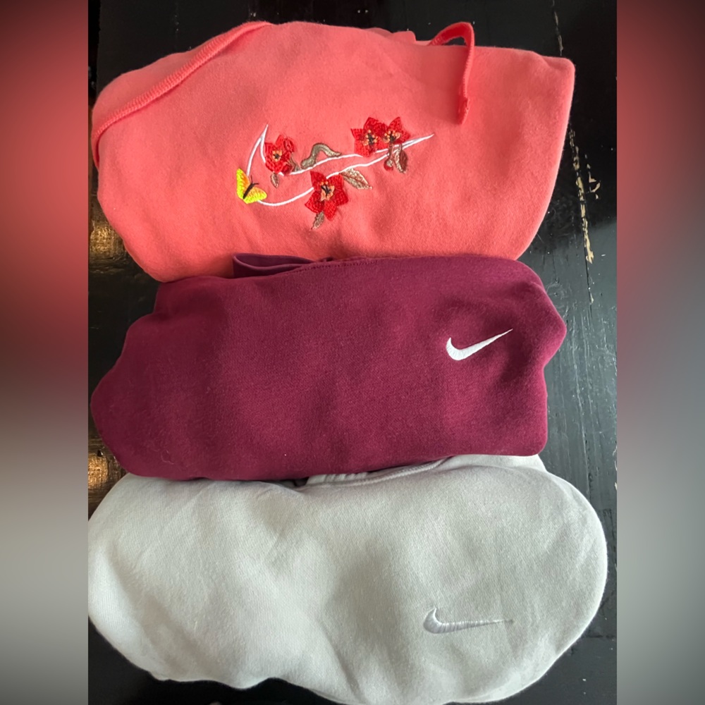 Mens Nike hoodies collection. Worn a few times and in excellent condition